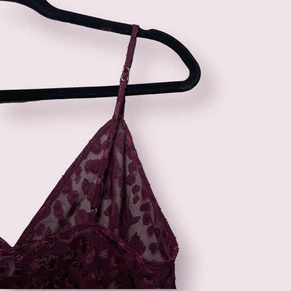 Gillian & O’Malley Intimates Maroon Sheer Spotted Sleep Top Size Women’s L - Picture 3 of 7